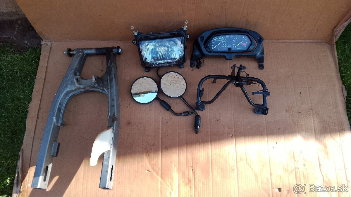 Honda NX 650 Dominator - 2