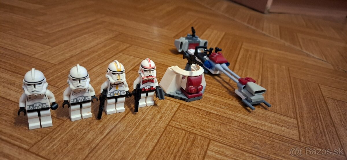 LEGO 7655 Clone Troopers Battle Pack - 2