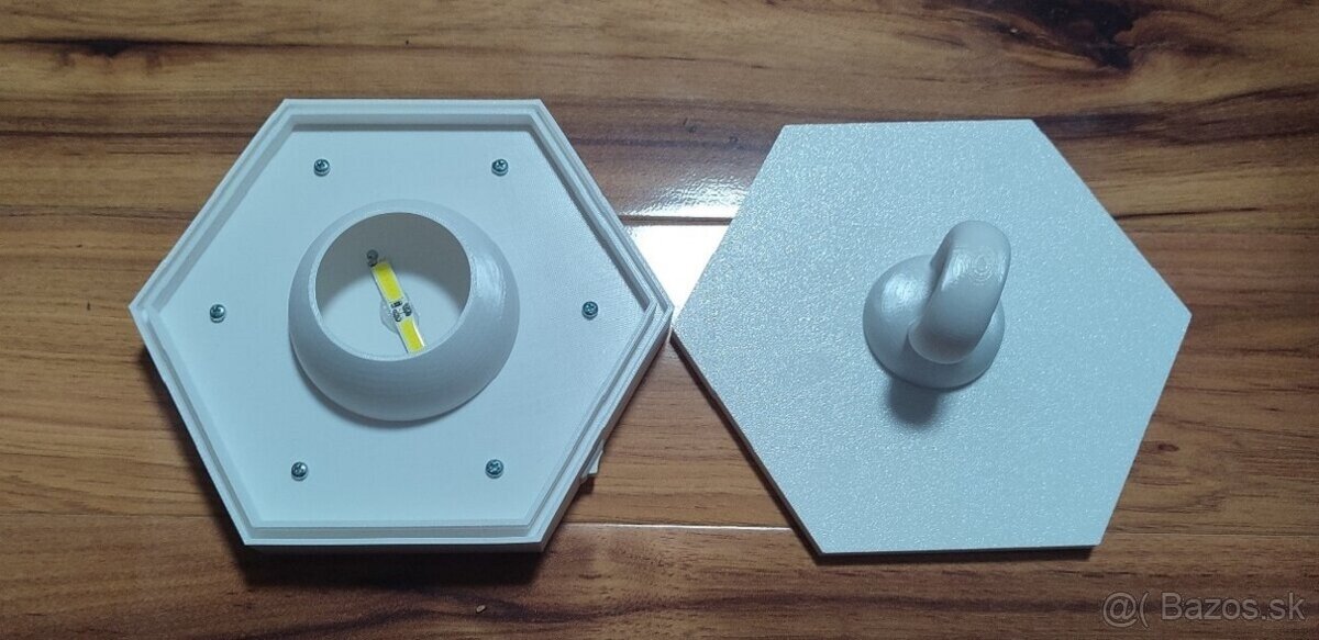 3D tlačeny HEX podstavec na výrobu laserom rezanej LED lampy - 2