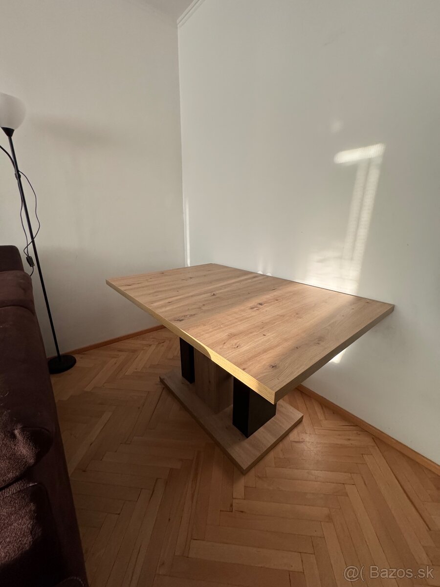 Jedálenský stôl - rozťahovací - 2
