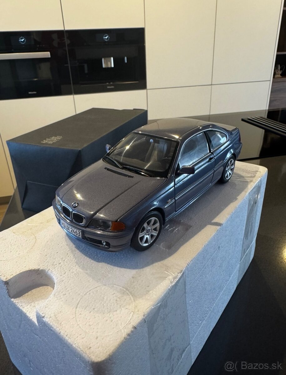 BMW 318ci E46 Coupe 1:18 - 2