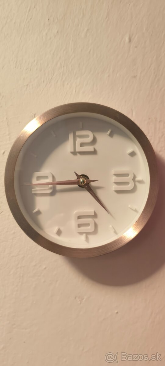 Nástenné hodiny - 2