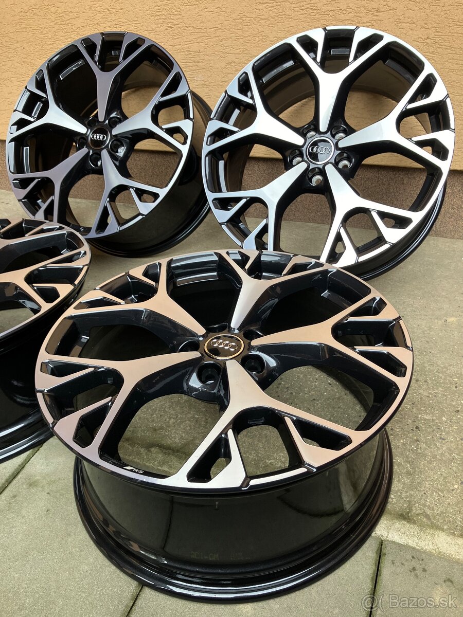 Audi R20 4P0601025L - 2