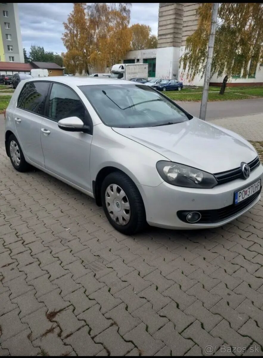 Volkswagen Golf 6 1.4 benzín - 2