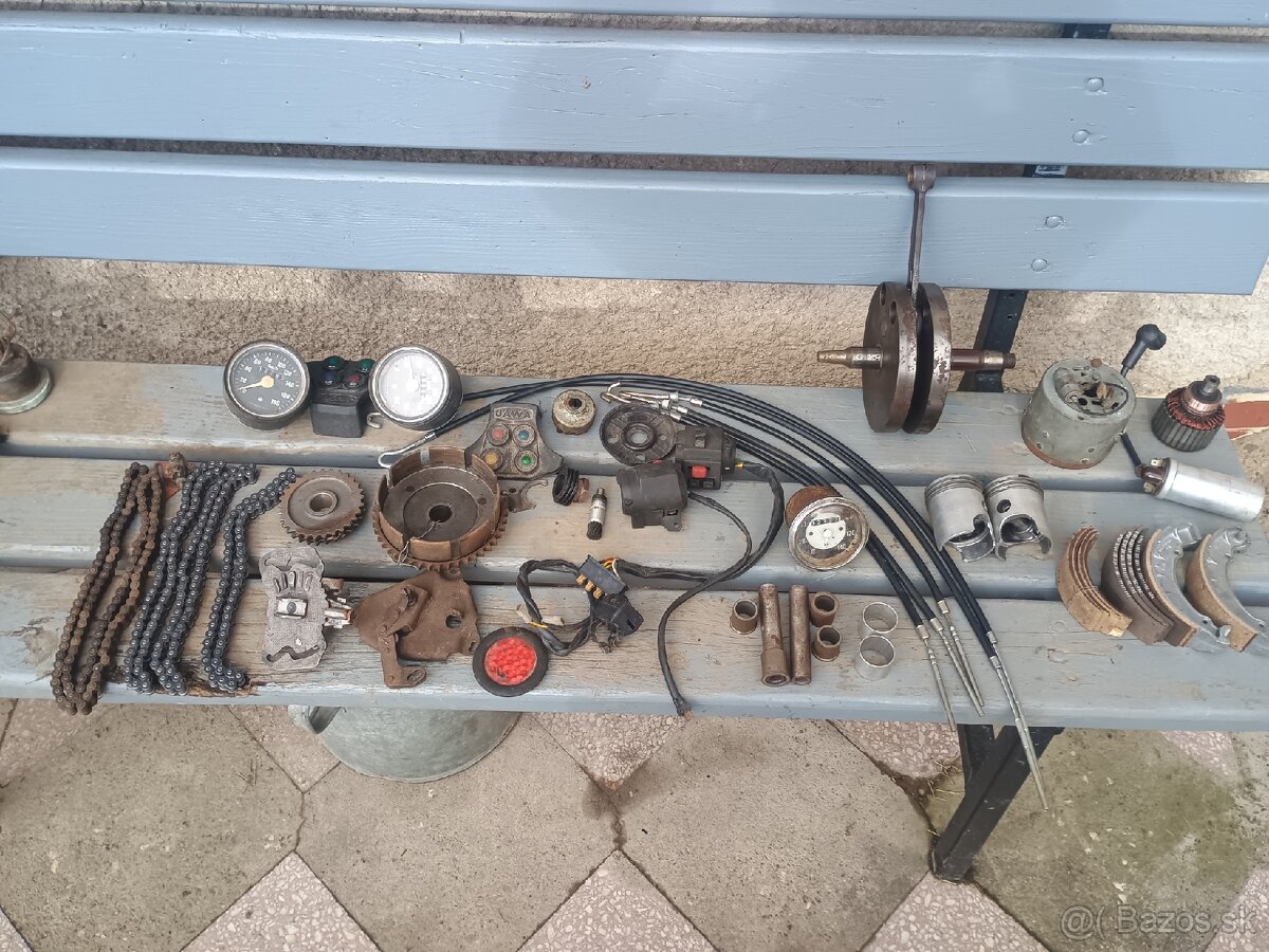 Predám dieli na jawu - 2