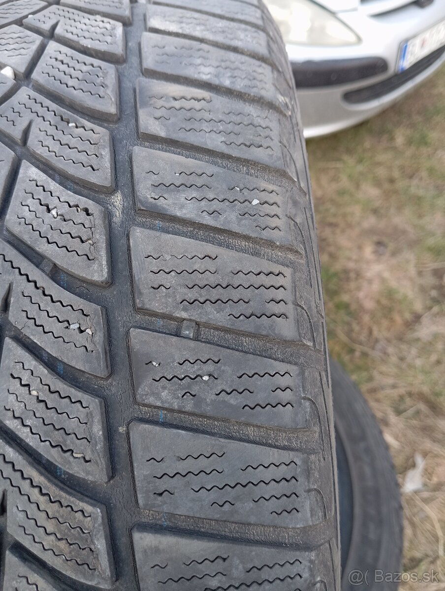 235/45r17 zimné - 2