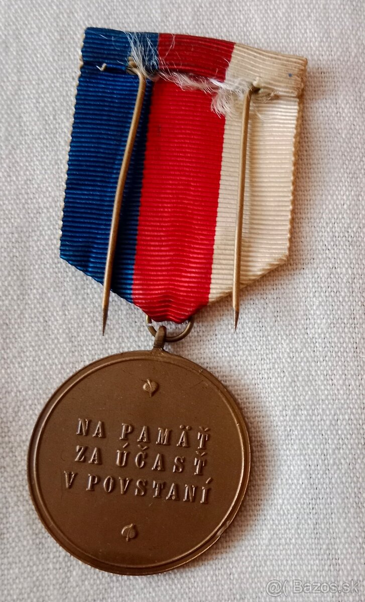 predám vyznamenanie SNP - 2