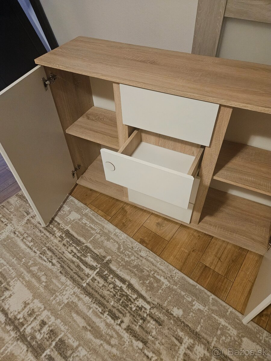 Komoda - 2