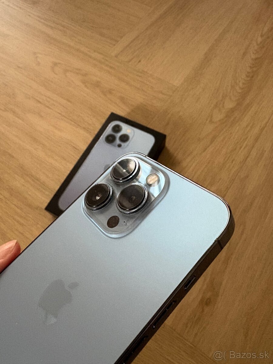 Apple iPhone 13 Pro 128 GB – Sierra Blue - 2