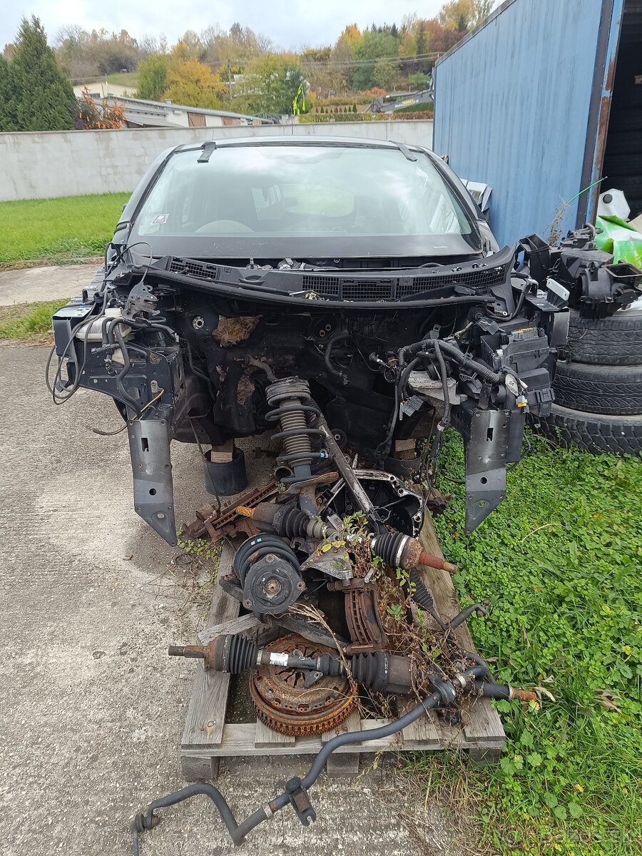 Nissan Qashqai 1,5dci - 2