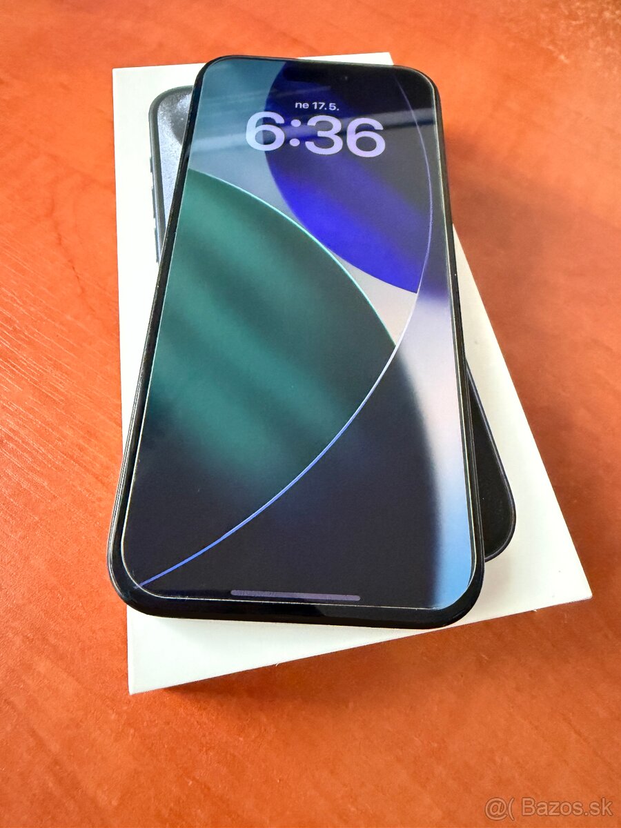 Apple iPhone 15 Pro 128GB Blue Titanium - 2