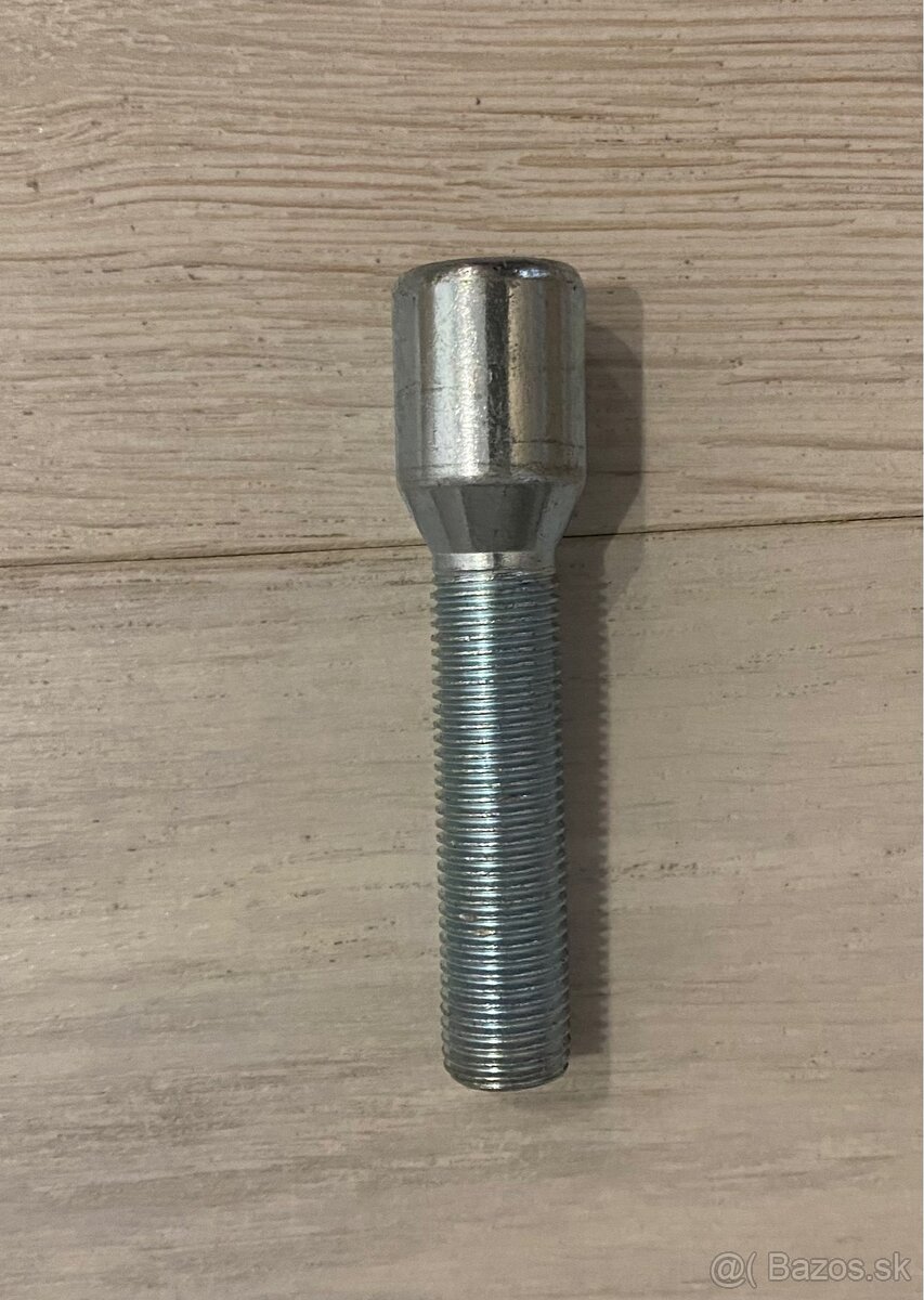 Predĺžené skrutky Carbonado M14 - 2