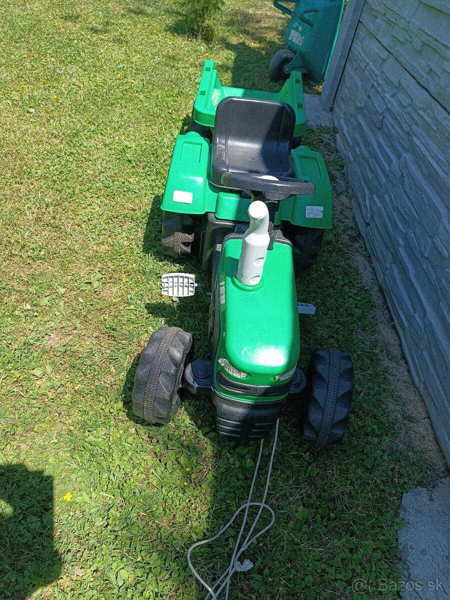 Šlapaci traktor - 2