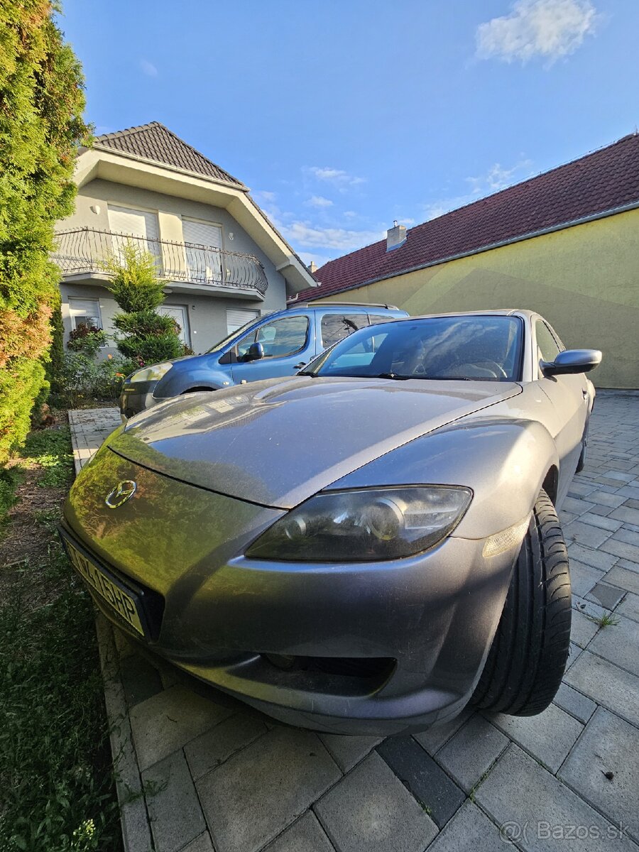 Mazda RX8 - 2
