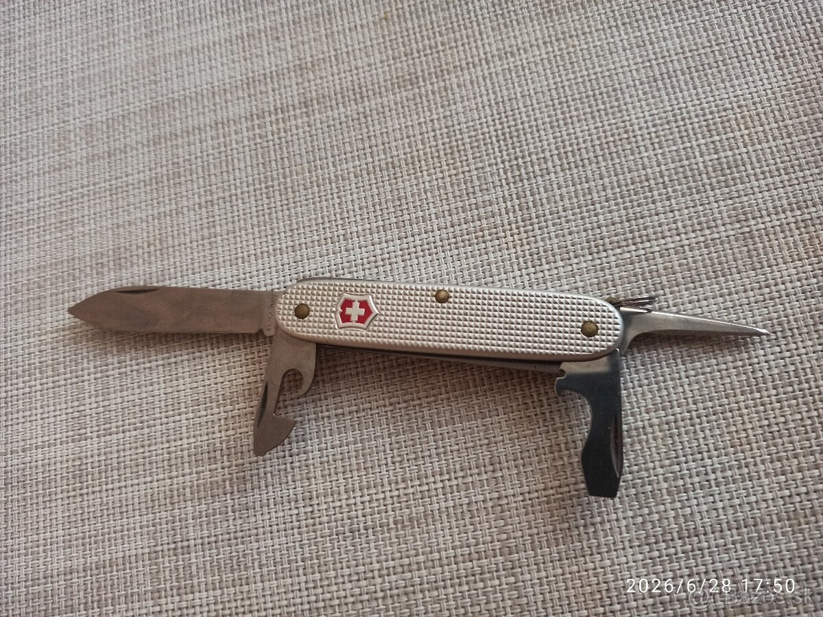 Victorinox - 2