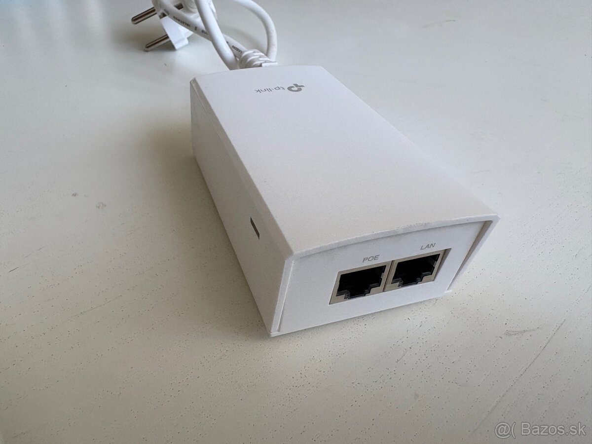 TP-Link Omada EAP245 AC1750 WiFi Access Point + PoE - 2