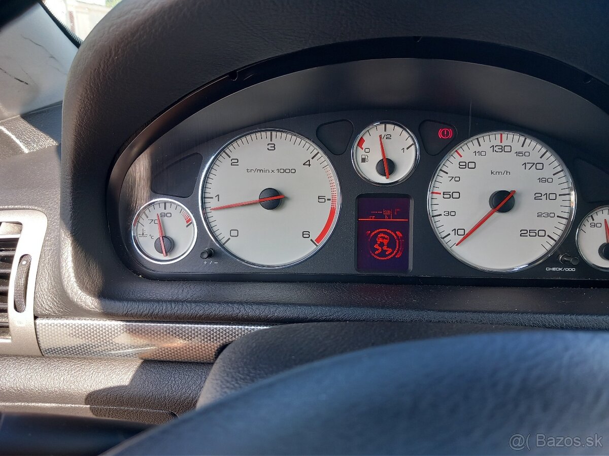 Peugeot 407 sw 2.L 103kw - 2