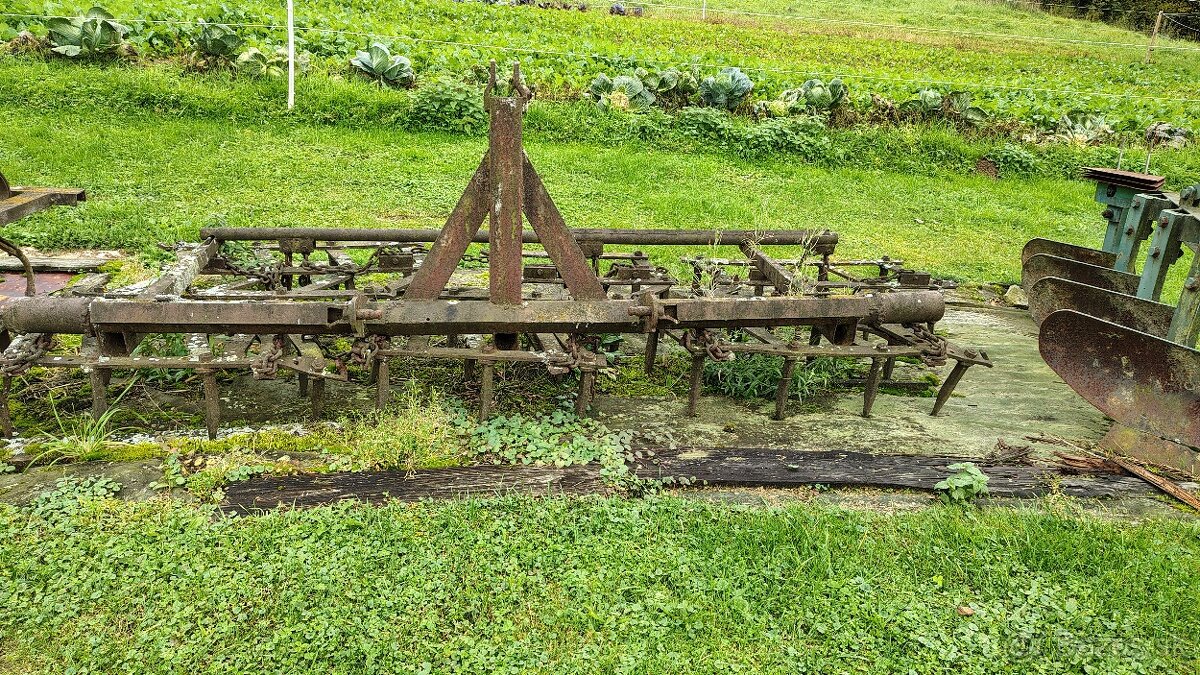 Kultivator za traktor Zetor - 2