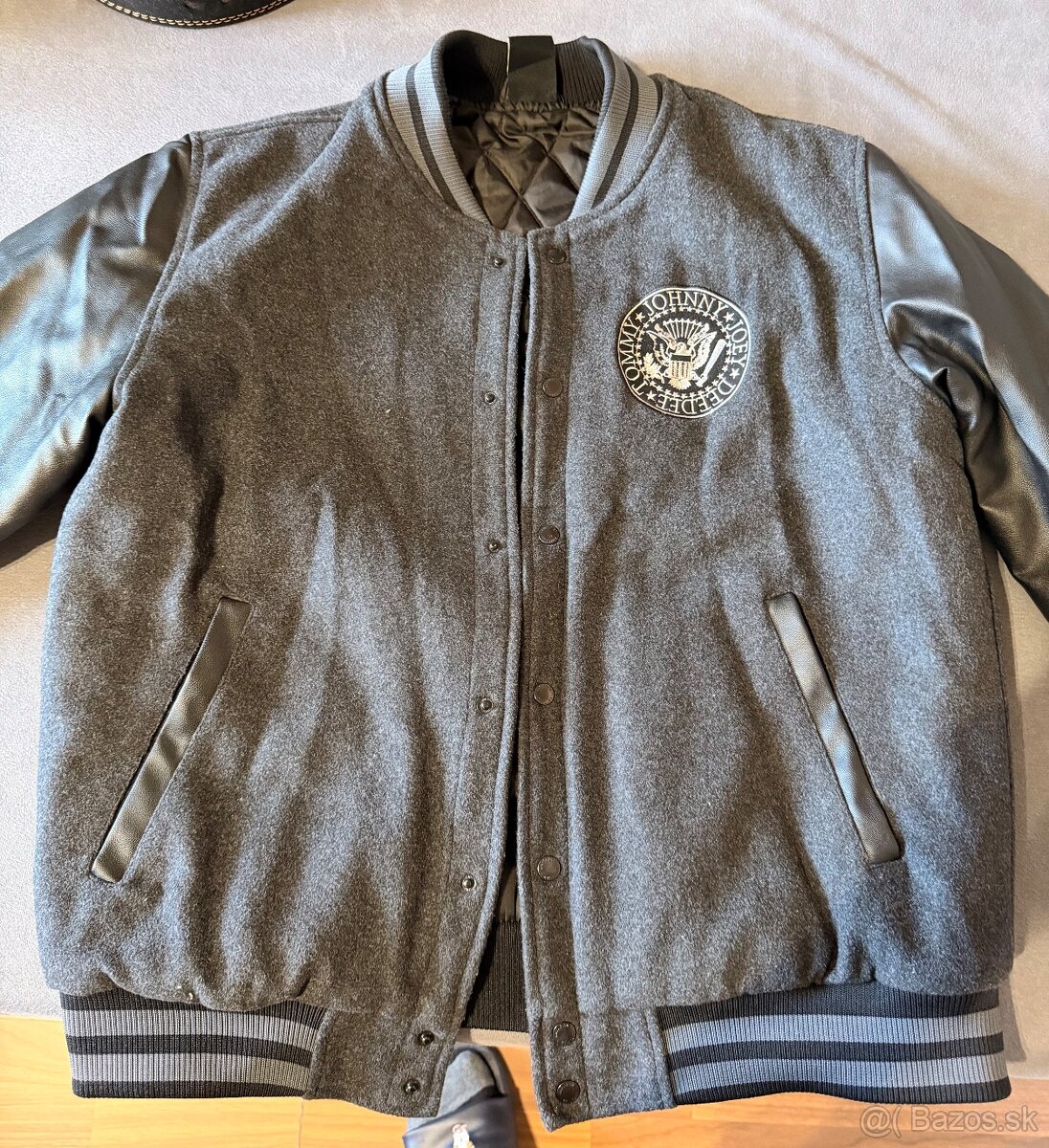 Ramones bunda/ velkost M - 2