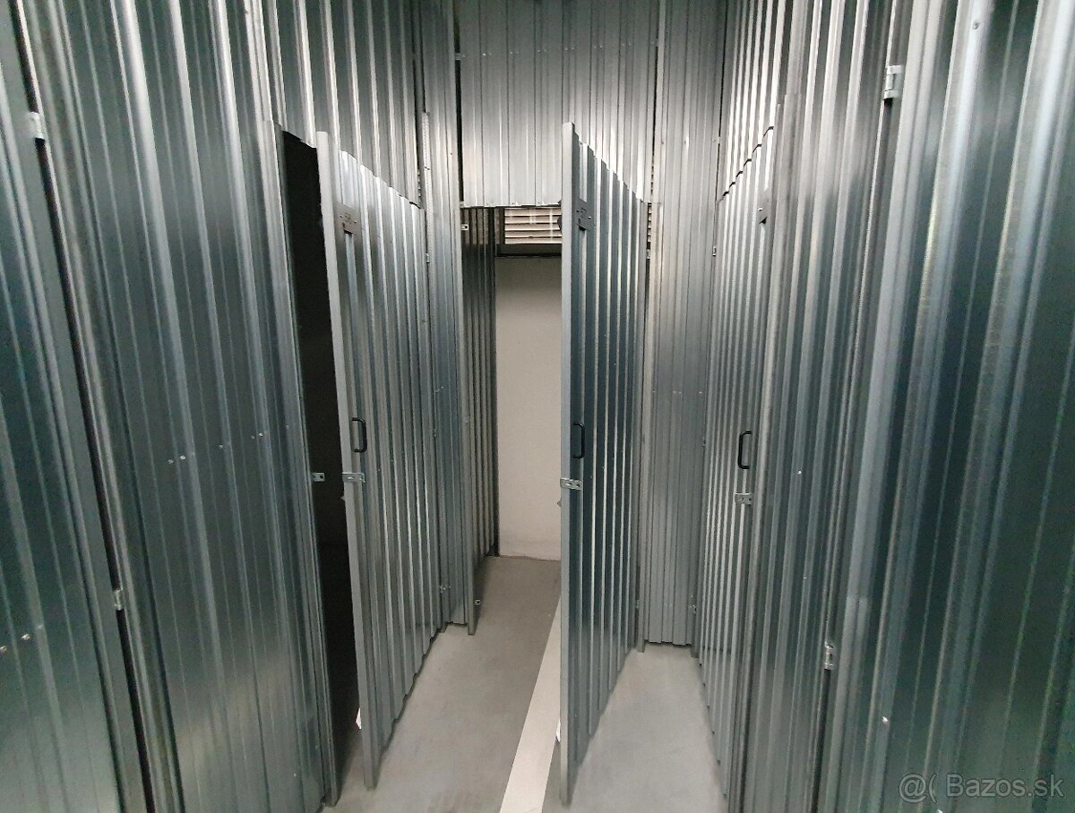 Malý Interný Sklad T57 (1 m²) na prenájom (Tomášikova 50D) - 2