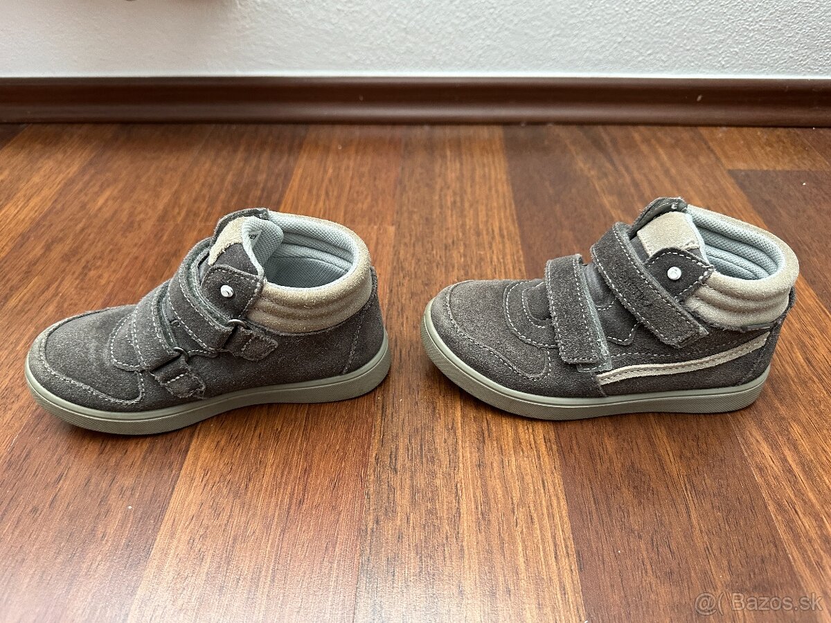 Kvalitne dievcenske clenkove topanky Protetika, velkost 28 - 2