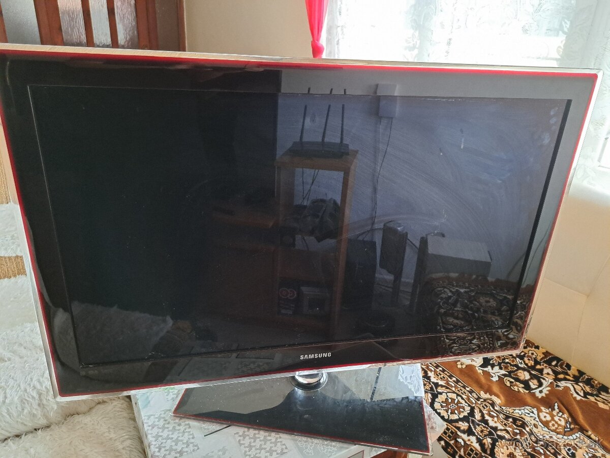 Predam TV Samsung plazma - 2