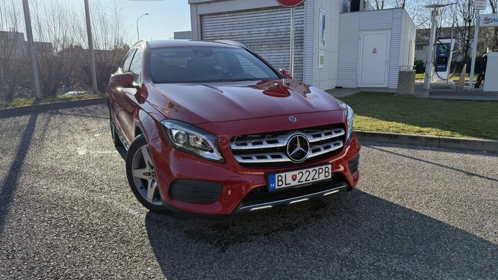 Mercedes Benz GLA 200d AMG Packet - 2