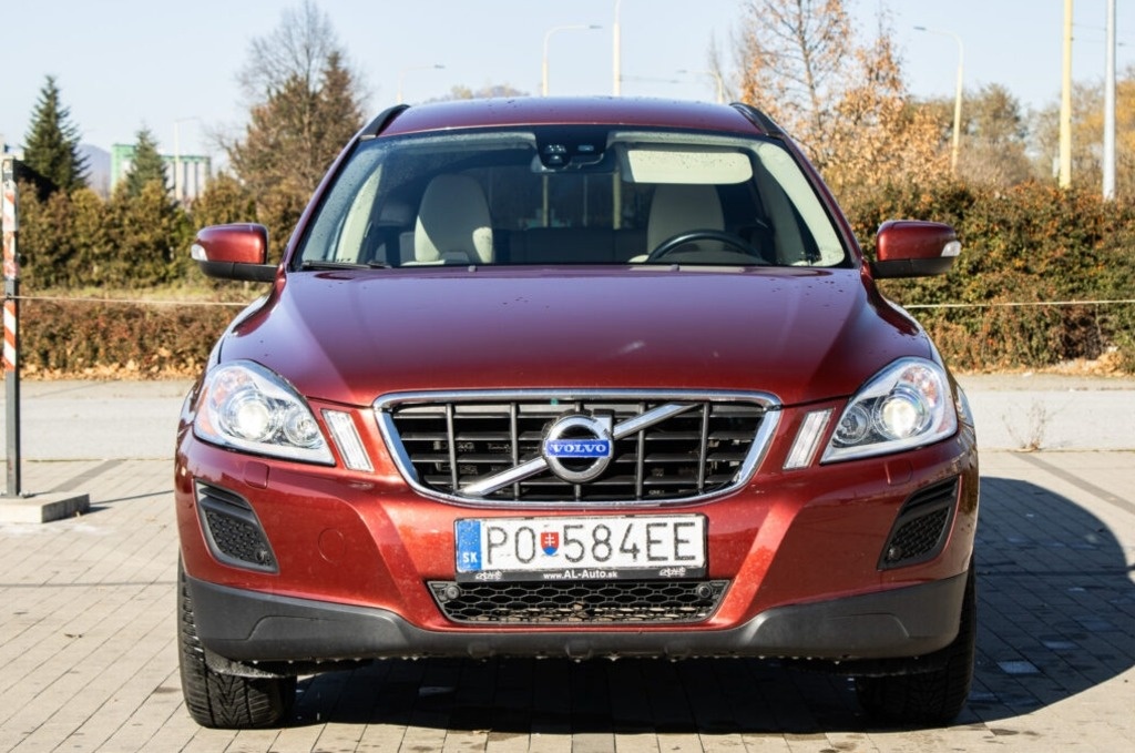 Volvo XC60 2.4D Momentum, 120kW (2011) - 2