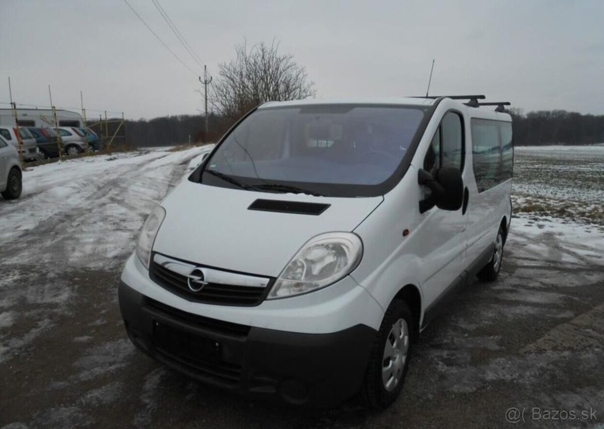 Opel Vivaro 2,0 84 kW KLIMA Serviska 9 Mís nafta - 2