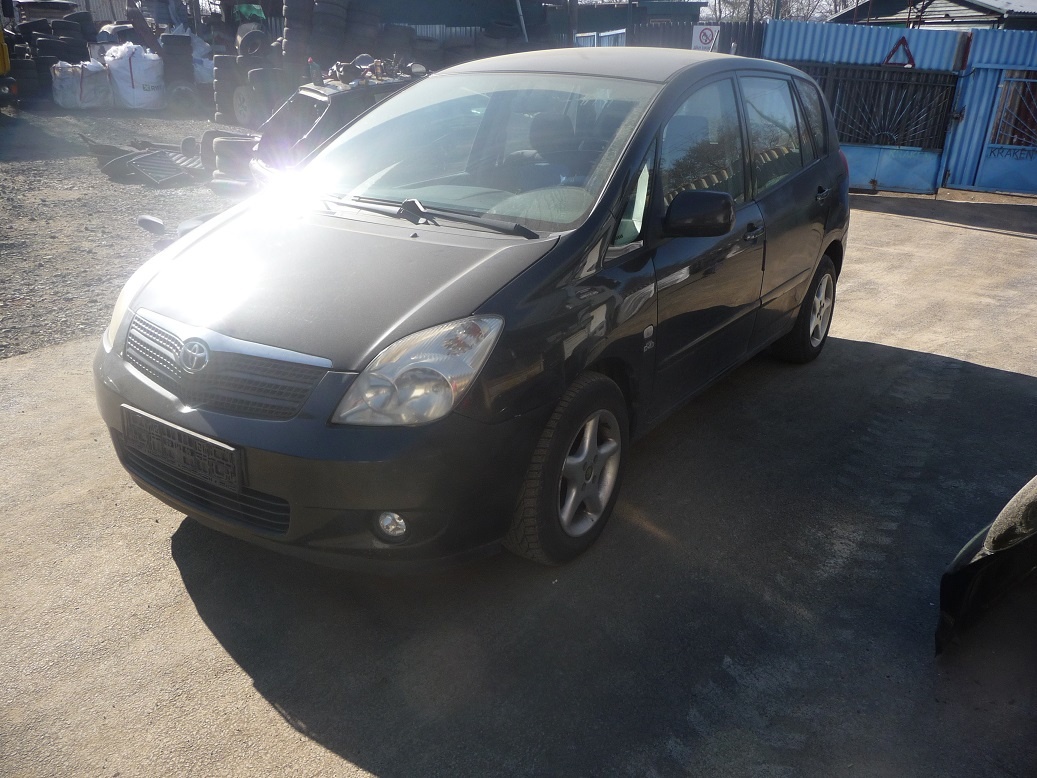 Toyota Corolla Verso - 2