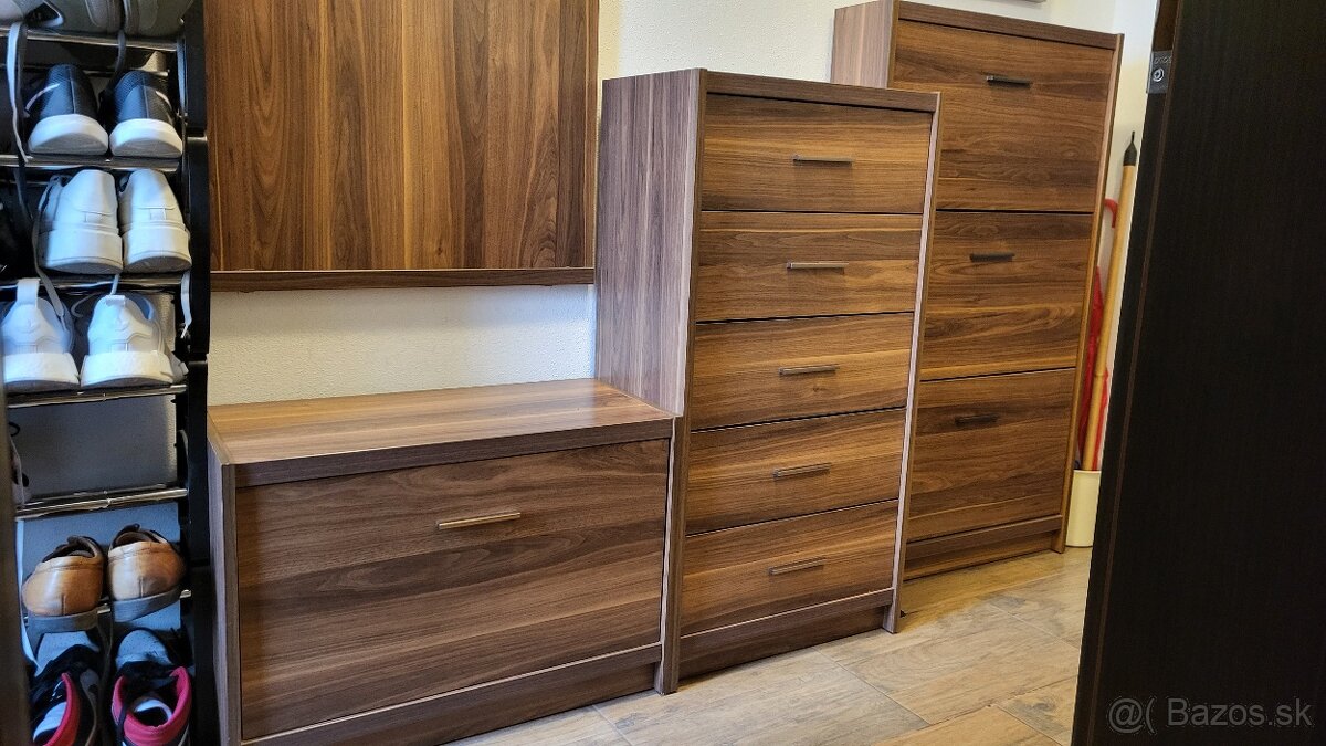 Predsieňová zostava - 2