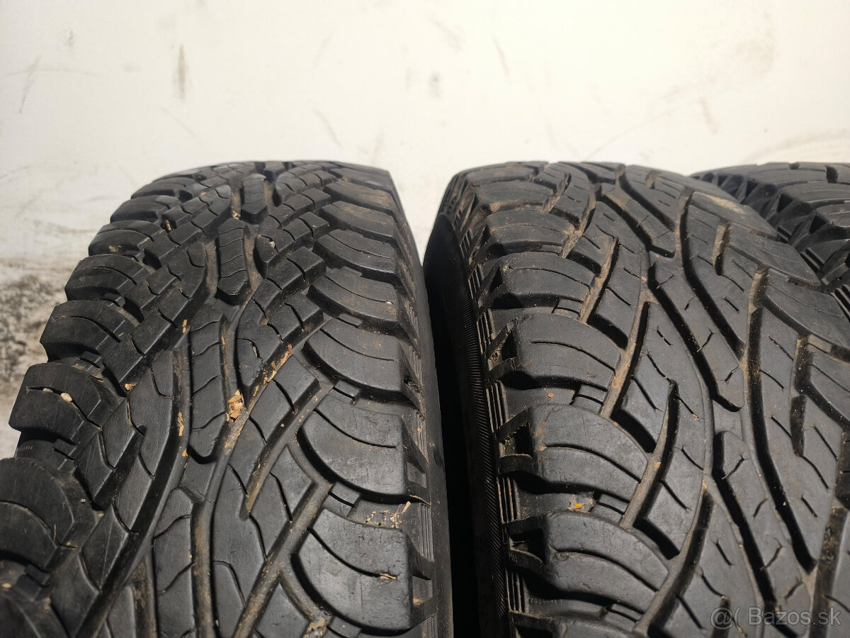 235/85 R16C Celoročné Offroad pneumatiky Continental 4 kusy