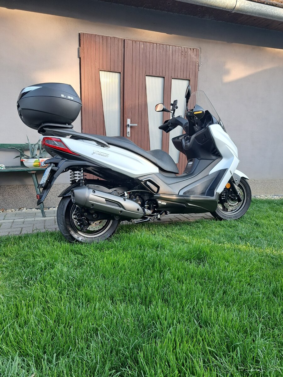 Kymco x town 125i - 2