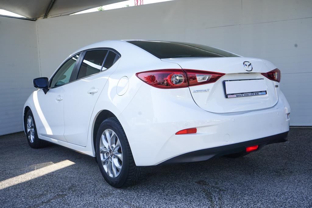 39-Mazda, 3, 2017, nafta, 2.2 D, 110kw - 2