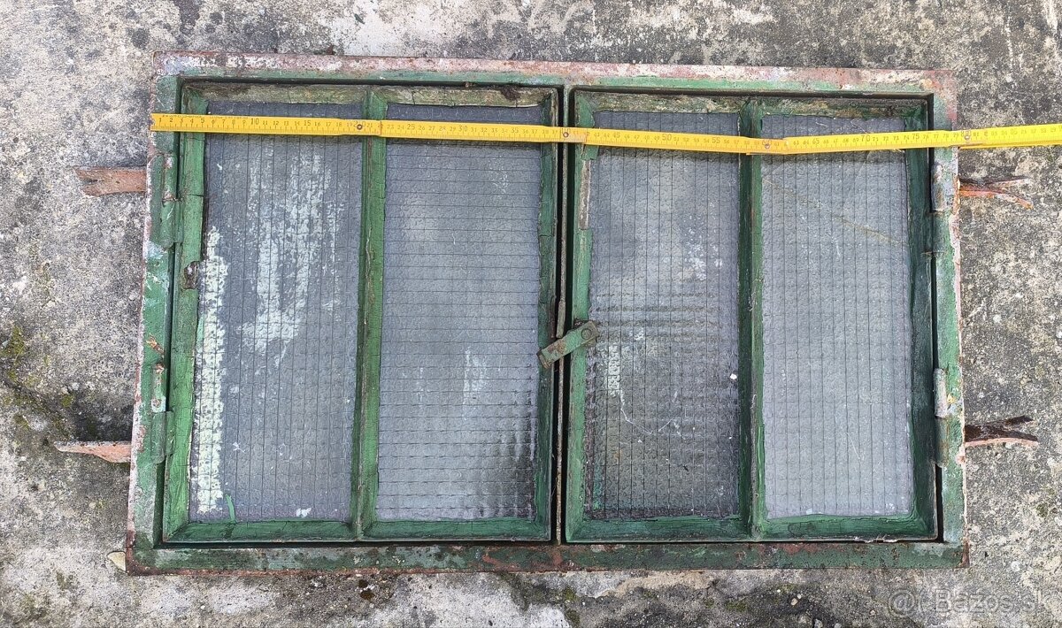 Okno s kovovym ramom 50x80 cm - 2