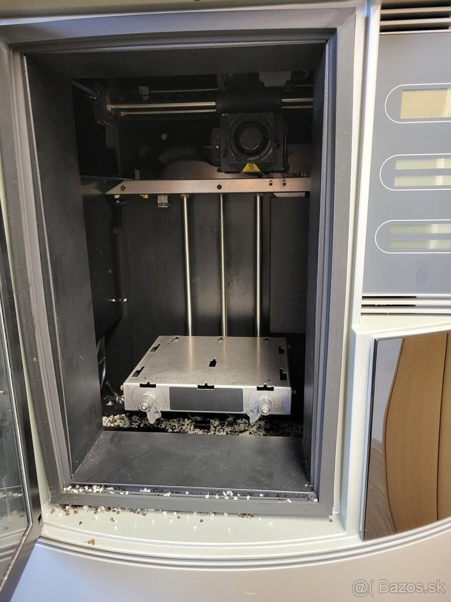 Čerpadla Čistící stroje Dřevoob.stroje Generátory His(7386) - 2