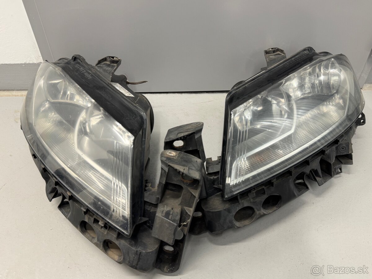 Predám originálne predné halogénové svetlomety – Audi A3 - 2