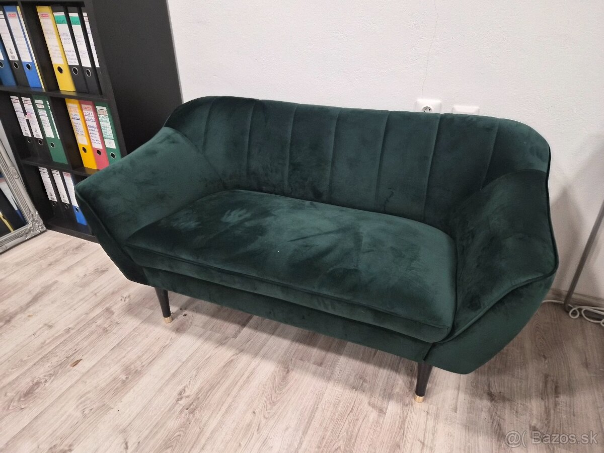 Sedačka, pohovka - 2