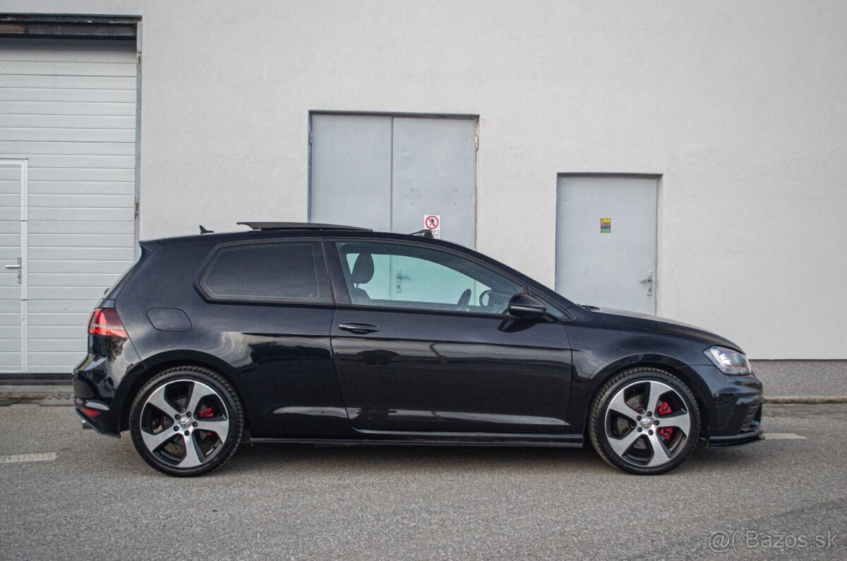 Volkswagen Golf GTI VII ( 7 ) - 2