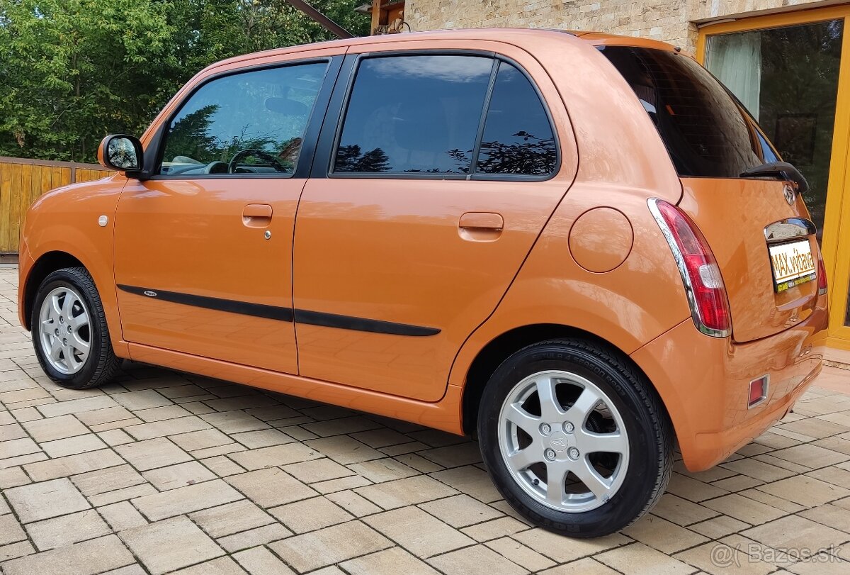 Daihatsu Trevis - 2