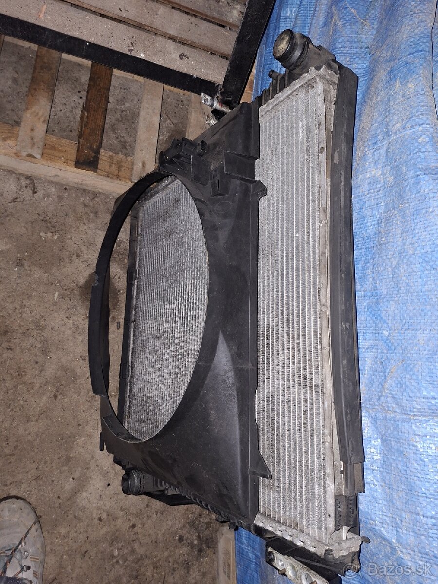 Chladičova stena x5 e53 - 2