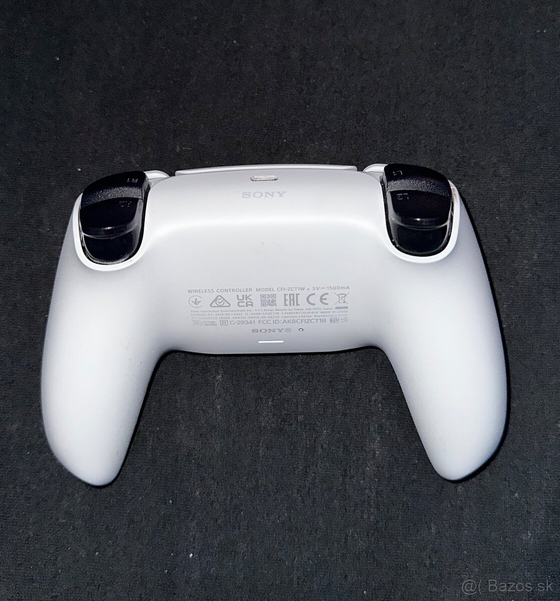 Ovládač na PS5 - 2