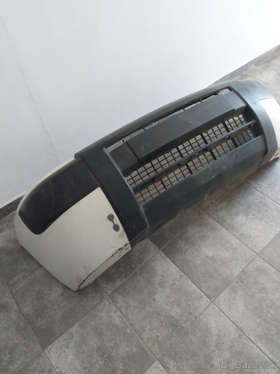 Predny naraznik - 2