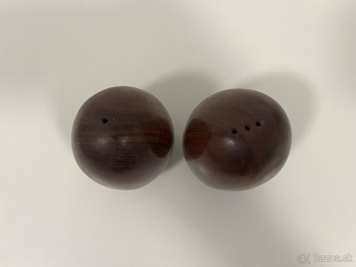 Drevené vajíčkové 🥚🥚 koreničky 🧂🧂 - 2