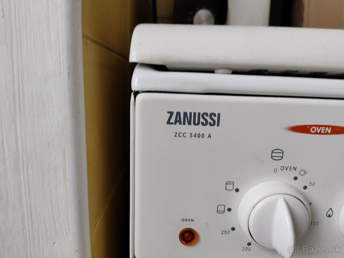 Zanussi ZCC5400A - 2