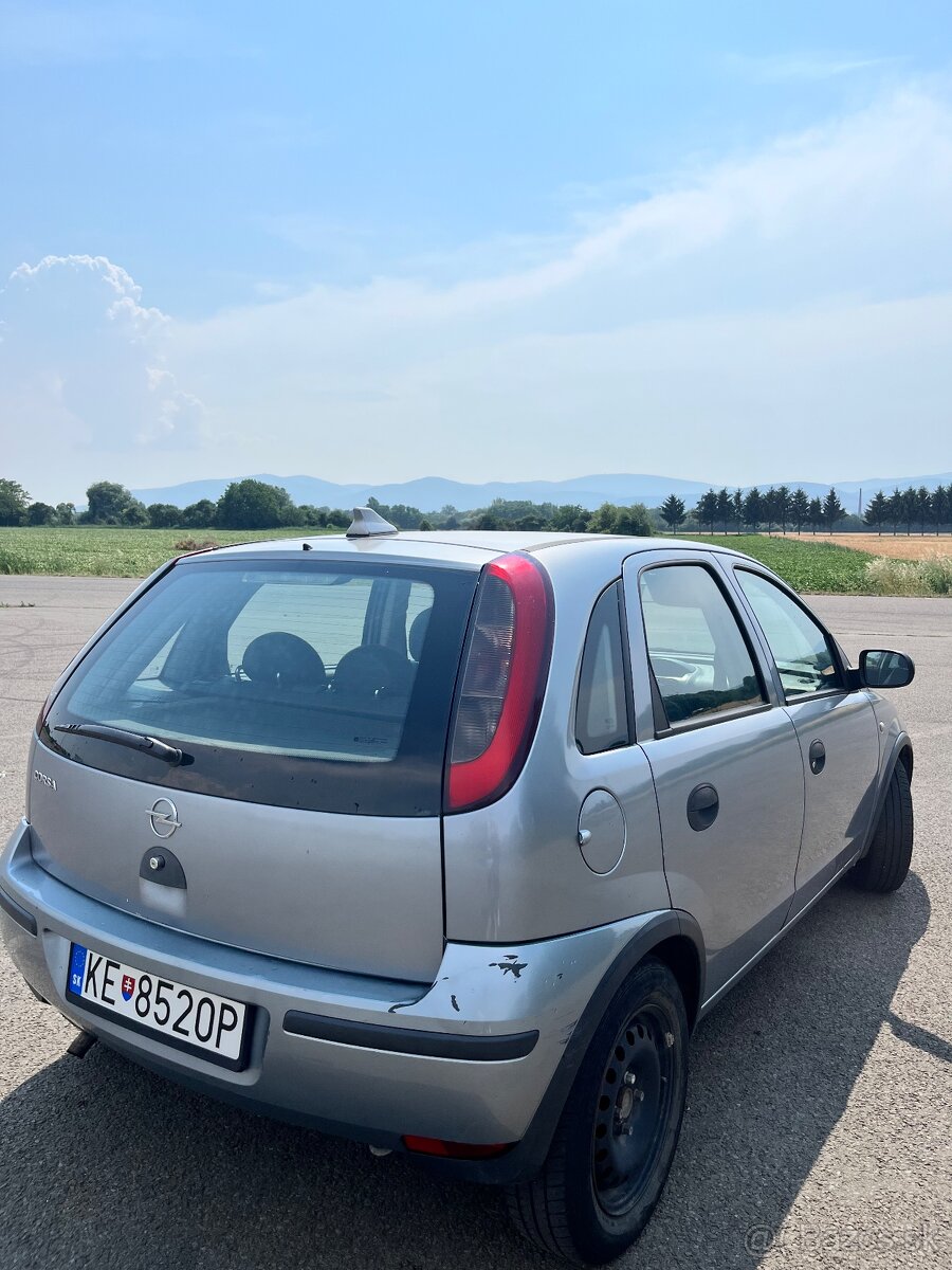 Opel corsa - 2