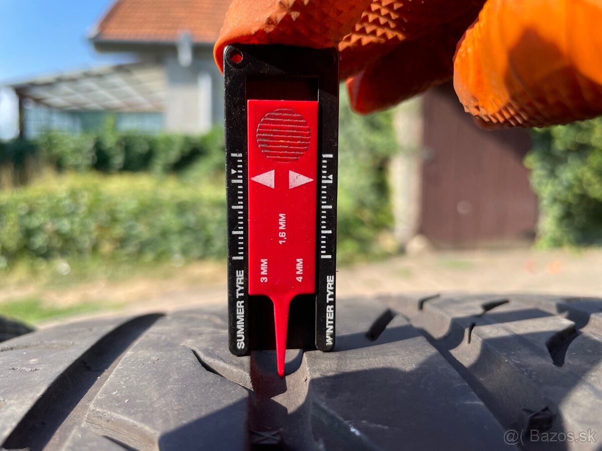 225/40r18 letne pneumatiky - 2