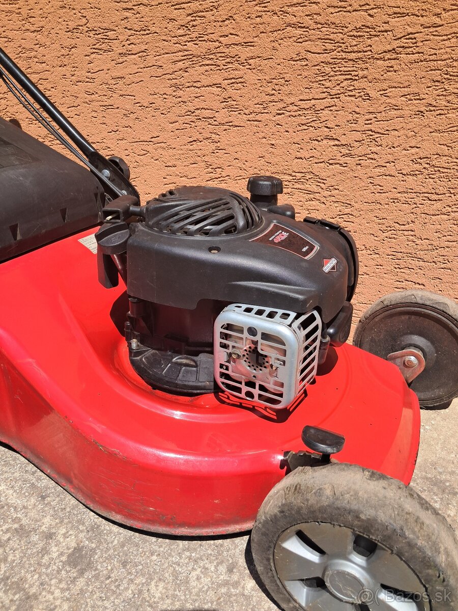 Mountfield NT 484 TR benzinova kosacka - 2