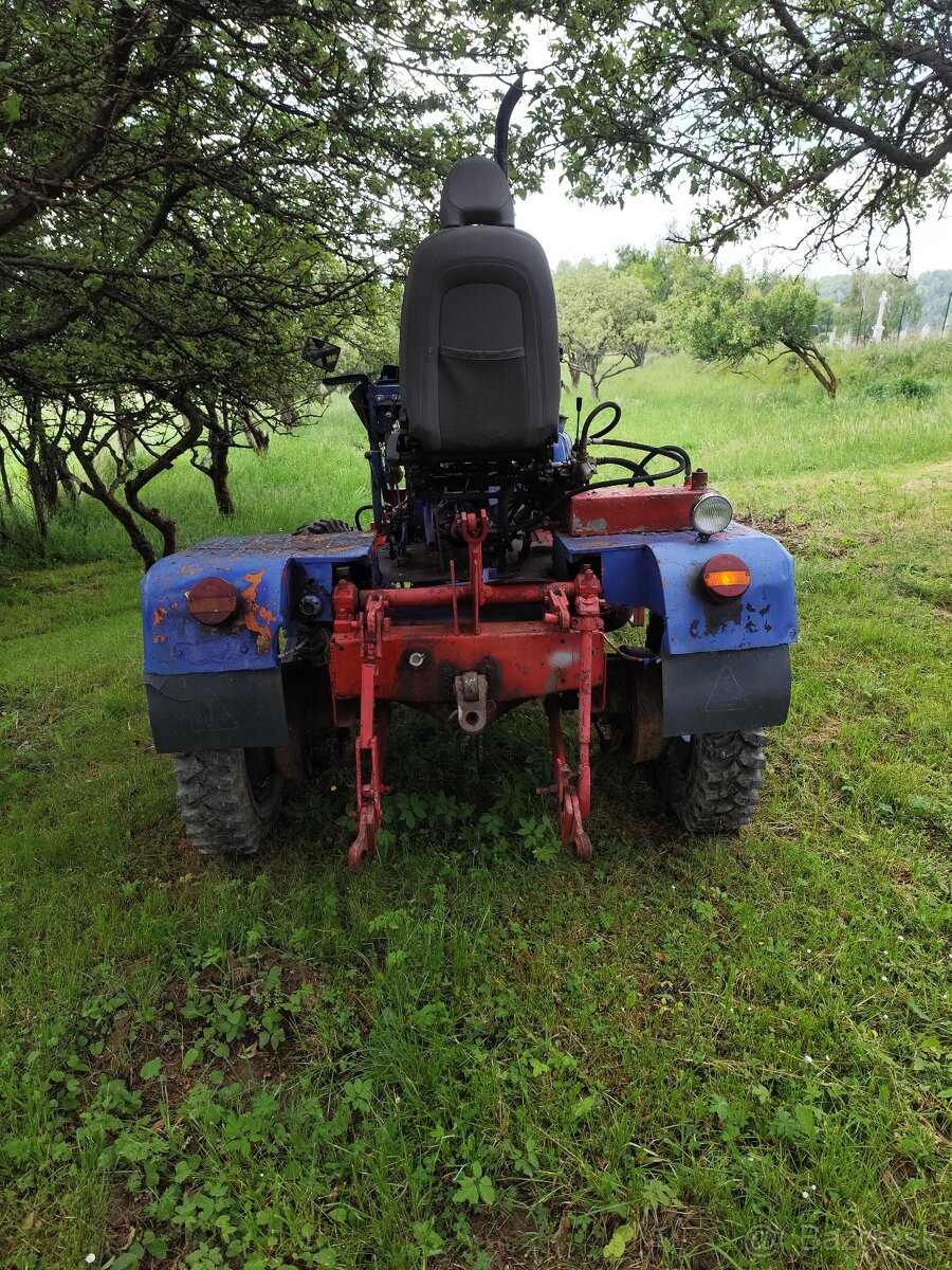 Malotraktor 4x4 v3s - 2