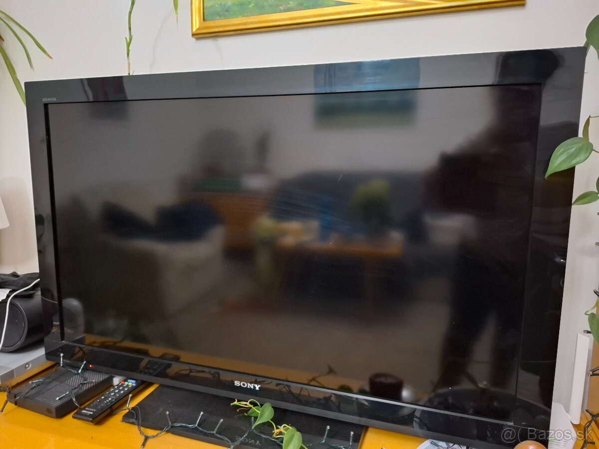 Sony Bravia KDL-40BX420 - 2